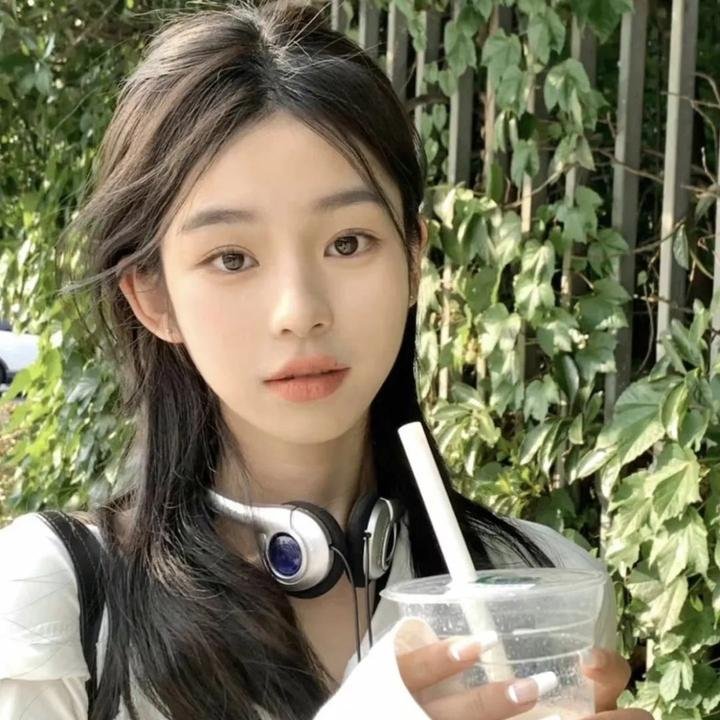 冲浪美眉